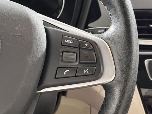 Used 2022 BMW X1 sDrive28i w/ Premium Package image 16