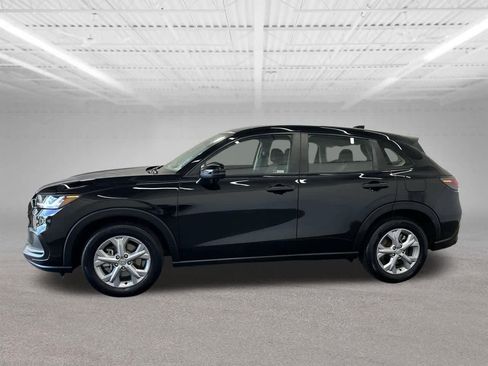Used 2023 Honda HR-V LX image 2