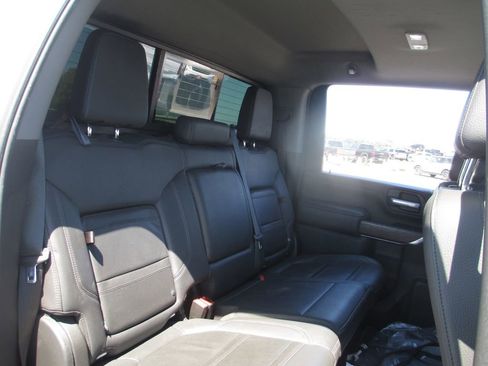 Used 2021 GMC Sierra 2500 Denali w/ Denali Ultimate Package AWD/4WD image 28