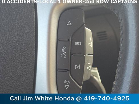 Used 2011 GMC Acadia SLE image 29