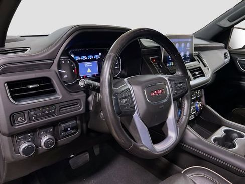 Used 2021 GMC Yukon SLT w/ SLT Luxury Plus Package image 9