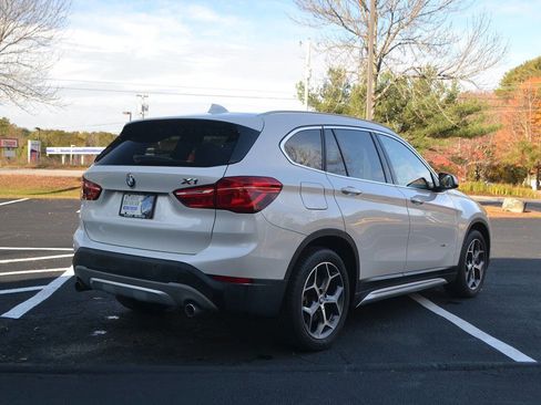 Used 2017 BMW X1 xDrive28i image 11