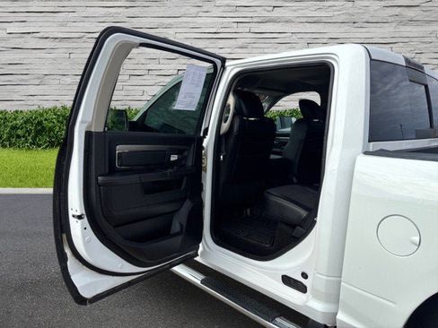 Used 2017 RAM 1500 Sport image 16