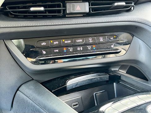 Used 2023 Buick Envision Essence FWD image 15