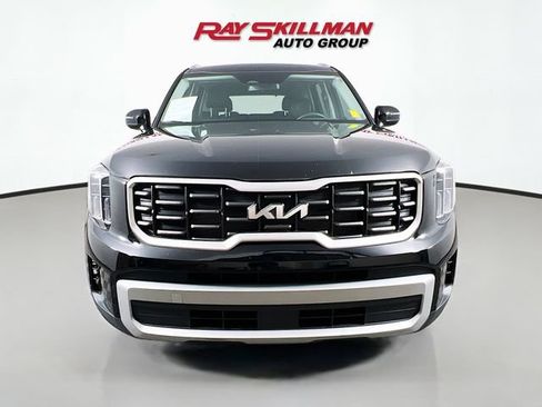 Used 2024 Kia Telluride S w/ S Sunroof Package FWD image 2