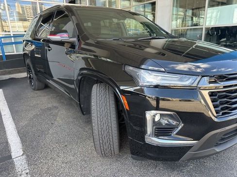 Used 2023 Chevrolet Traverse Premier w/ Redline Edition image 1