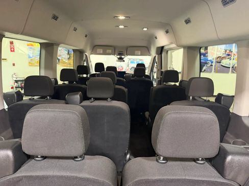 Used 2024 Ford Transit 350 XLT RWD image 27
