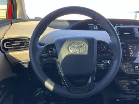 Used 2019 Toyota Prius XLE image 19