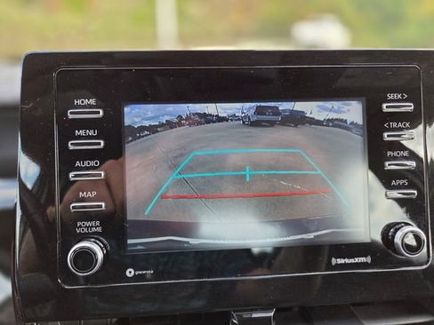 Used 2023 Toyota Camry SE image 23