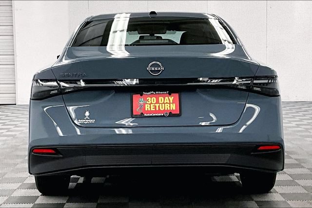New 2026 Nissan Sentra SV w/ SV Convenience Package FWD image 4