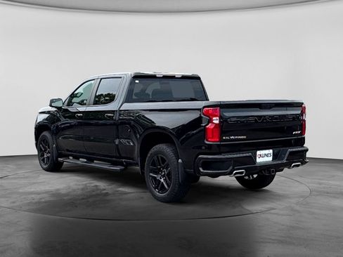 Used 2024 Chevrolet Silverado 1500 RST AWD/4WD image 8