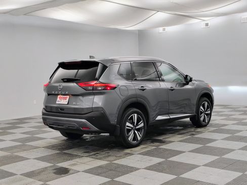 Used 2023 Nissan Rogue SL w/ SL Premium Package AWD/4WD image 10