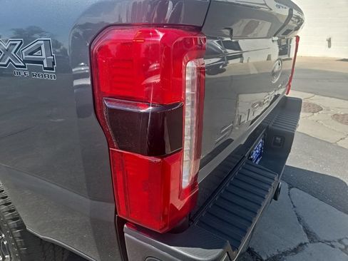 Used 2026 Ford F350 Lariat w/ Black Appearance Package AWD/4WD image 35