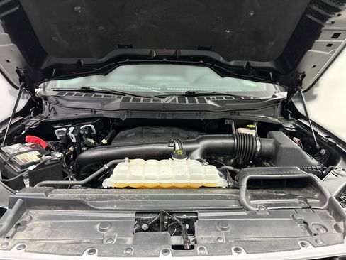 Used 2022 Ford F150 Lariat w/ Equipment Group 502A High RWD image 17