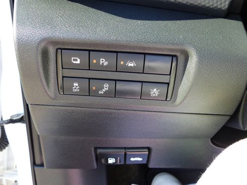 Used 2023 Nissan Kicks S FWD image 21