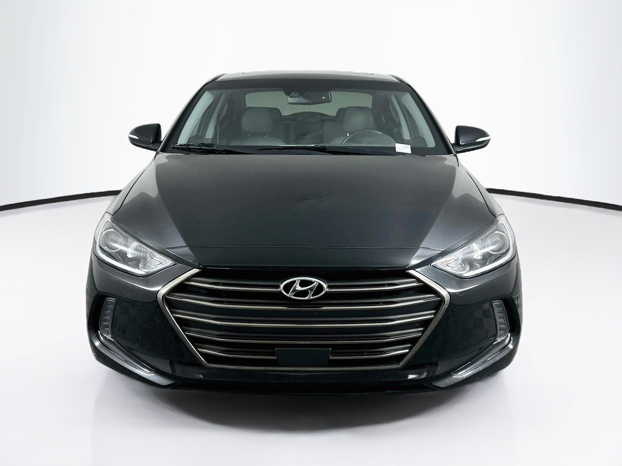 Used 2018 Hyundai Elantra Limited w/ Limited Ultimate Package 02 FWD image 2