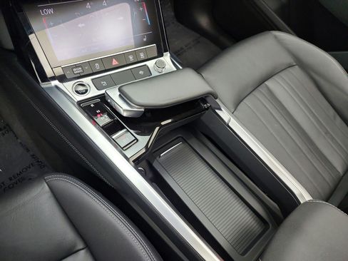 Used 2024 Audi Q8 e-tron Premium AWD/4WD image 13
