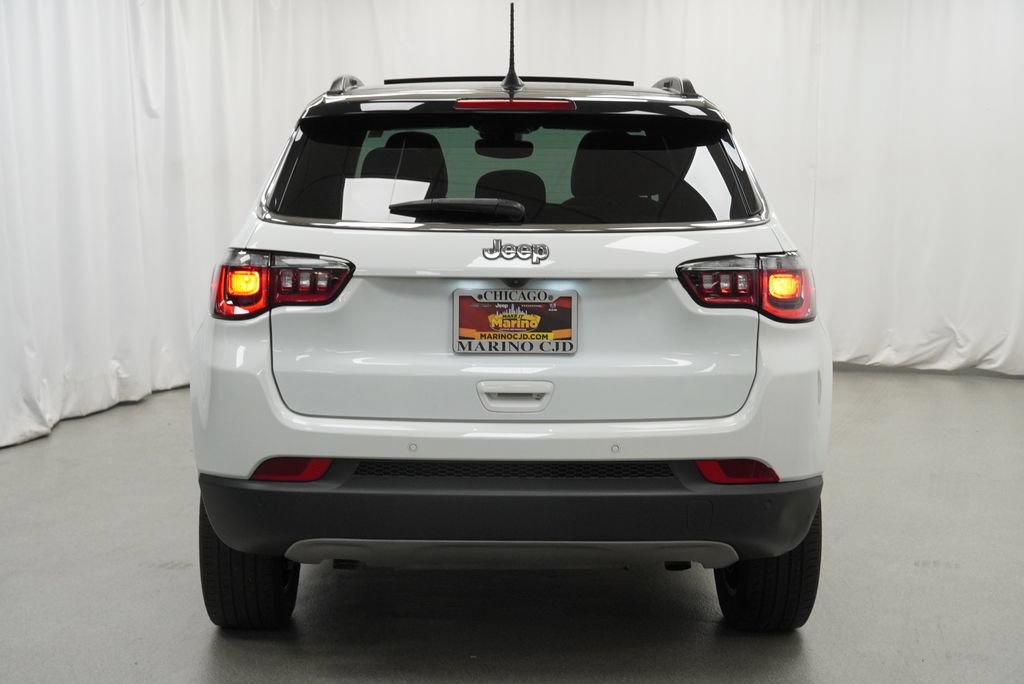 Certified 2024 Jeep Compass Limited w/ Sun and Sound Group AWD/4WD image 25