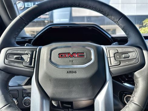 New 2026 GMC Sierra 1500 Elevation image 33