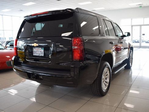 Used 2017 Chevrolet Tahoe LT image 5