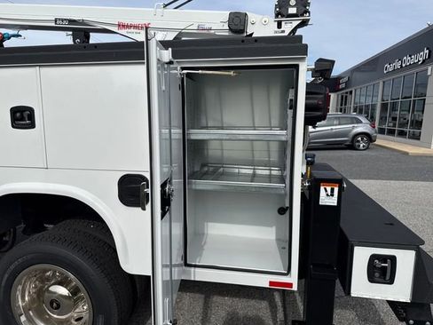 New 2024 Ford F150 image 24