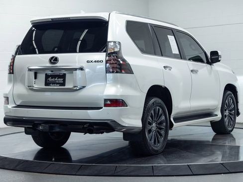 Used 2023 Lexus GX 460 Luxury w/ Sport Design Package AWD/4WD image 10