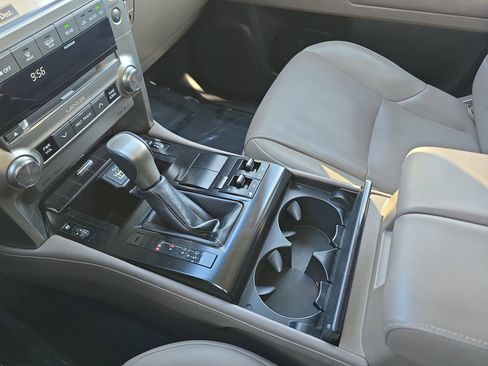 Used 2021 Lexus GX 460 Premium w/ Premium Package image 25