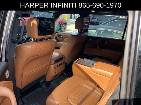 Used 2023 INFINITI QX80 Sensory w/ Cargo Package AWD/4WD image 7