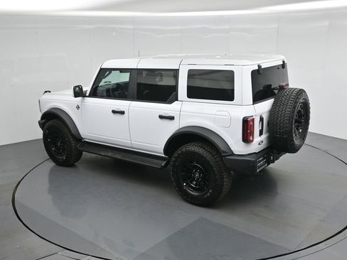 New 2026 Ford Bronco Outer Banks w/ Sasquatch Package AWD/4WD image 39