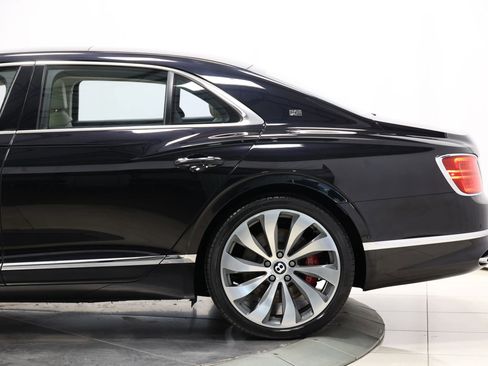 Used 2020 Bentley Flying Spur W12 w/ First Edition Specification AWD/4WD image 8