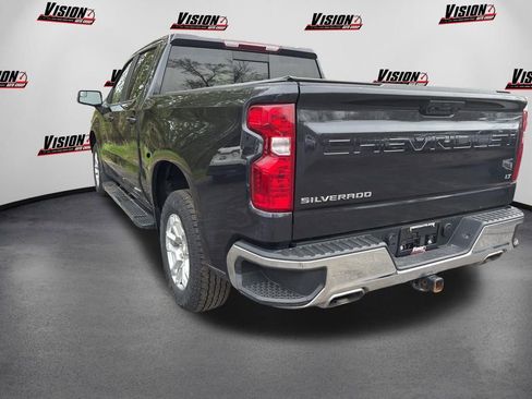 Used 2024 Chevrolet Silverado 1500 LT w/ Z71 Off-Road Package AWD/4WD image 7