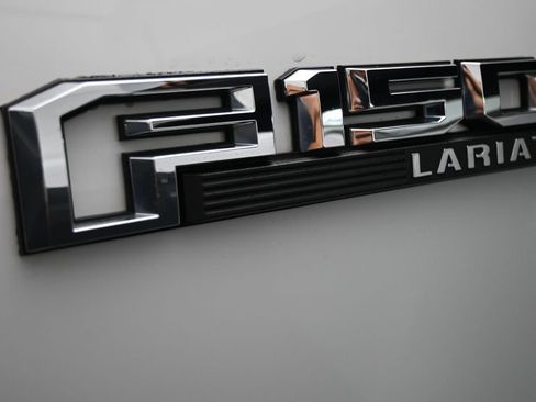 Used 2020 Ford F150 Lariat w/ Equipment Group 502A Luxury AWD/4WD image 33