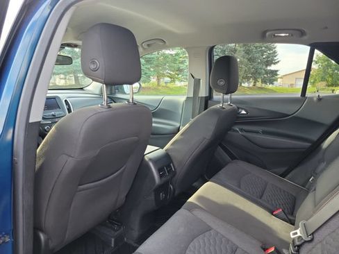 Used 2020 Chevrolet Equinox LT FWD image 27