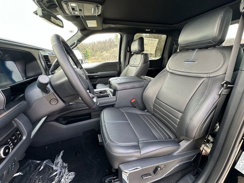 New 2026 Ford F250 Platinum AWD/4WD image 19
