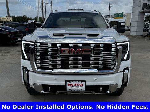 Used 2025 GMC Sierra 2500 Denali AWD/4WD image 3
