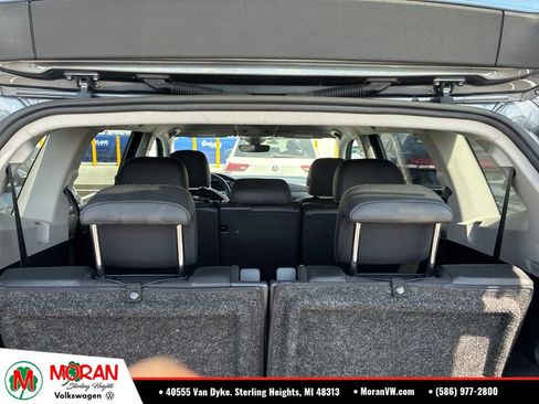 Used 2023 Volkswagen Tiguan SE FWD image 5