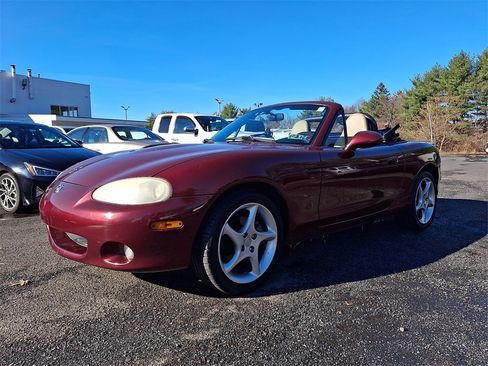 Used 2003 MAZDA MX-5 Miata image 3