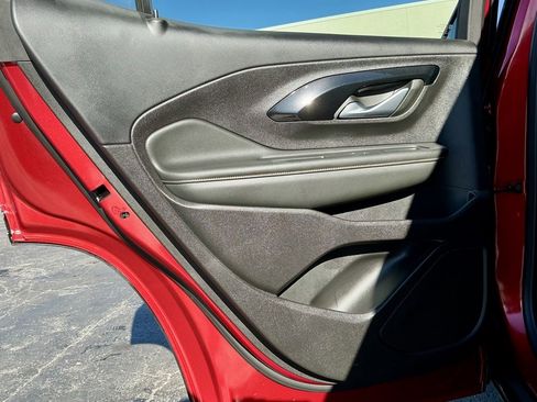 Used 2024 GMC Terrain AT4 w/ Tech Package image 30