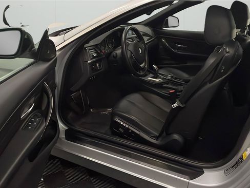 Used 2015 BMW 435i xDrive Convertible AWD/4WD image 23