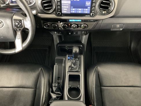Certified 2023 Toyota Tacoma 4x4 Double Cab image 12