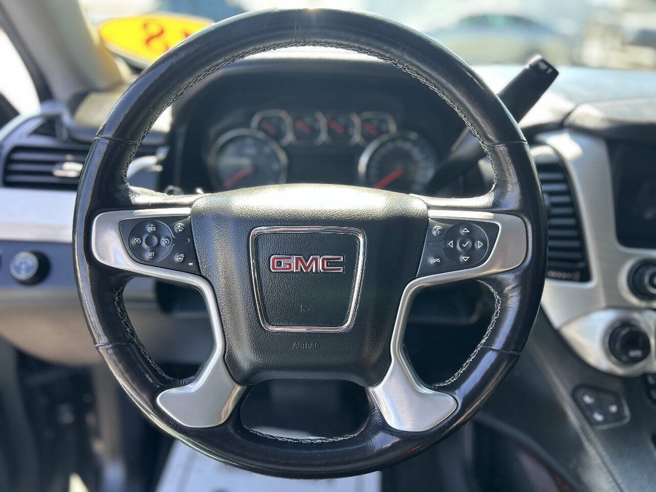 Used 2018 GMC Yukon XL SLT RWD image 10