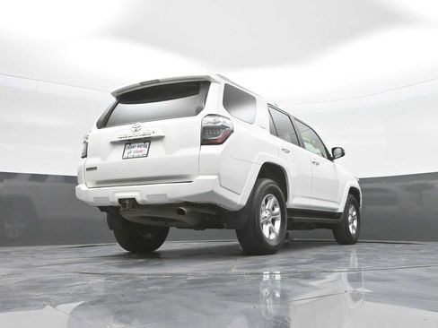 Used 2015 Toyota 4Runner SR5 Premium AWD/4WD image 44