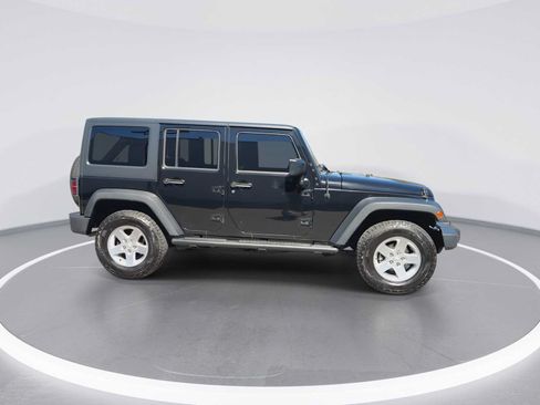 Used 2016 Jeep Wrangler Unlimited Sport AWD/4WD image 9