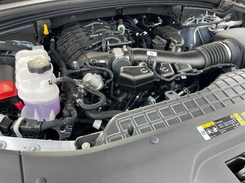 New 2025 Jeep Grand Cherokee L Altitude image 14