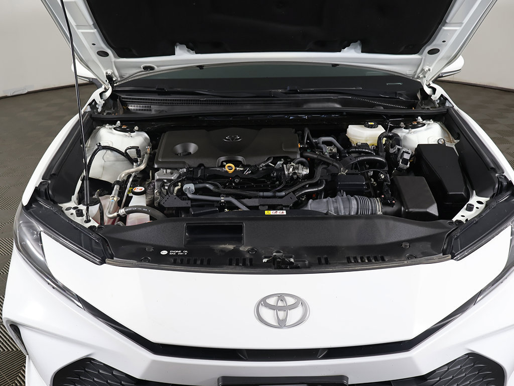 Used 2025 Toyota Camry LE FWD image 18
