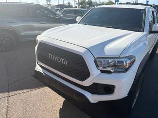 Used 2018 Toyota Tacoma TRD Off-Road AWD/4WD video 1