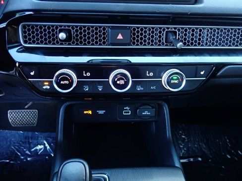 Used 2023 Honda Civic EX image 16