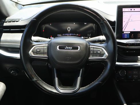 Used 2022 Jeep Compass High Altitude AWD/4WD image 13