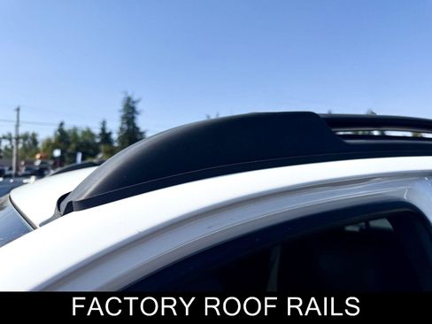 Used 2017 Toyota Tacoma TRD Off-Road AWD/4WD image 6