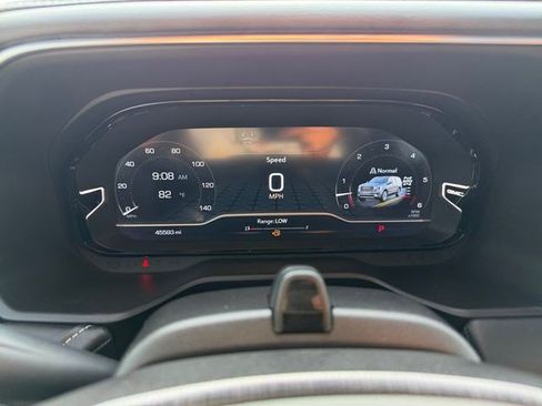 Used 2023 GMC Yukon Denali Ultimate AWD/4WD image 14